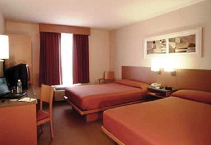City Express By Marriott Saltillo Norte Экстерьер фото